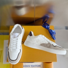 Louis Vuitton Low Shoes